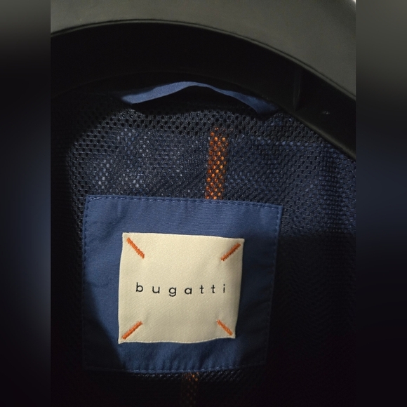 BUGATTI Lightweight Blue Waterproof Jacket. Size 46R - Picture 5 of 16
